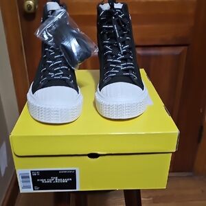 Brand New Women MARC JACOBS THE HIGH TOP SNEAKER, SIZE 11